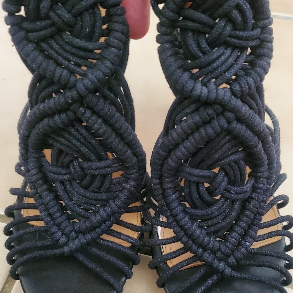 NWOT Badgley Mischka Strappy Heels – Size 9.5 - Picture 16 of 16